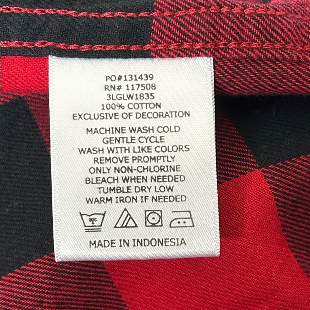 Levis length 28”